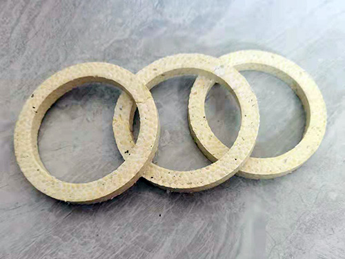 制作芳綸碳素盤(pán)根墊片